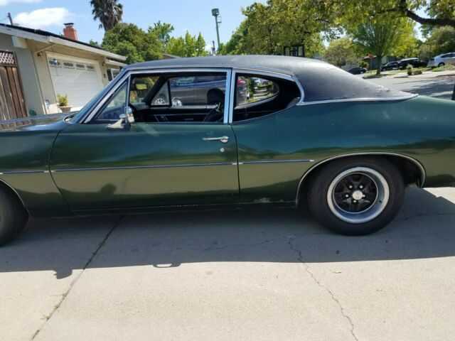 1969 Green Pontiac Lemans sport Coupe
