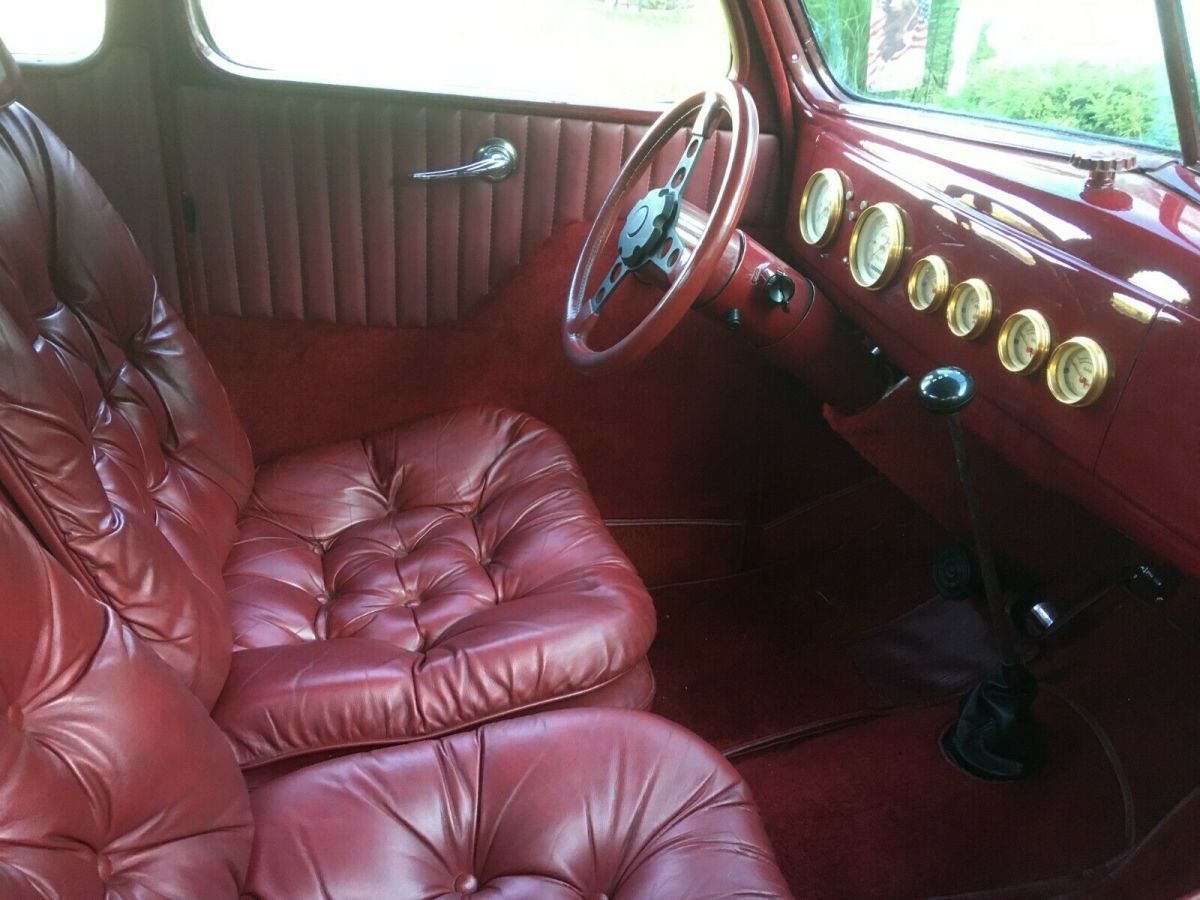 1939 Black Ford Standard Coupe