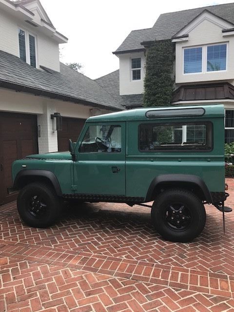 1986 Green Land Rover Defender
