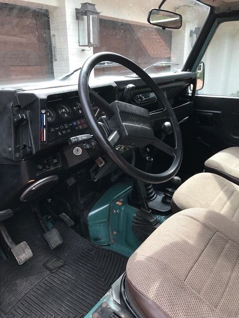 1986 Green Land Rover Defender