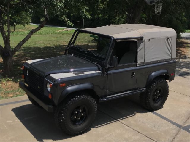 1985 Gray Land Rover Defender SUV