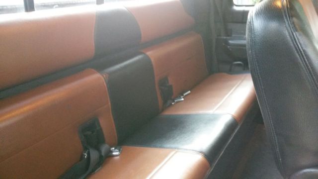 1994 Black Ford F-150 Extended Cab Pickup