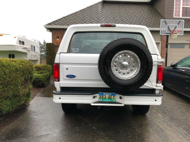 1994 White Ford Bronco SUV