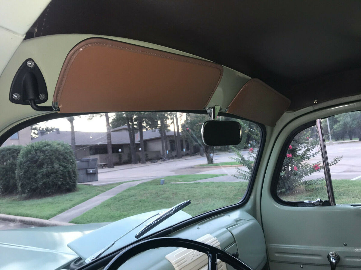 1949 Green Ford F-100