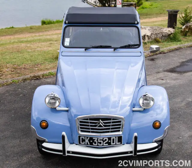 Like-New Celeste Blue Citroen 2cv with Chrome Accents for sale: photos ...