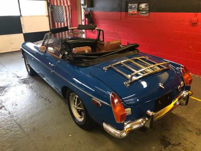 1971 Blue MG MGB Convertible