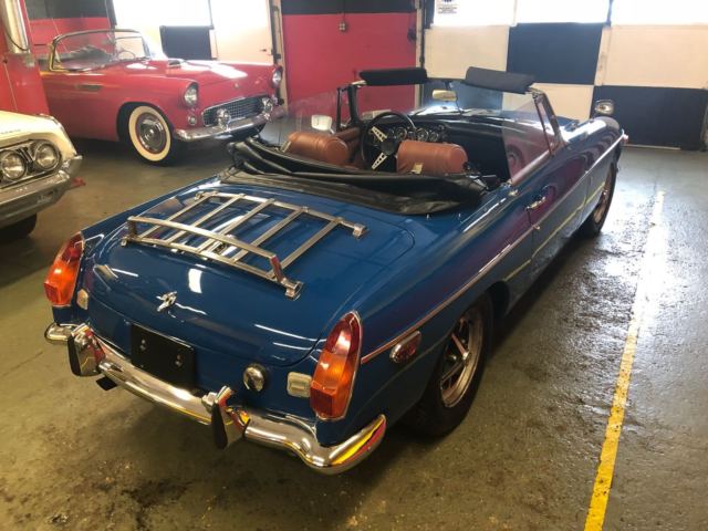 1971 Blue MG MGB Convertible