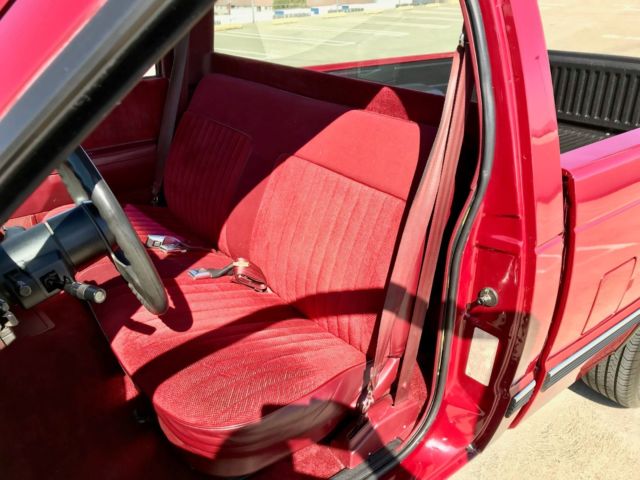 1991 Burgundy Chevrolet S-10 Standard Cab Pickup