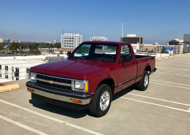 1991 Burgundy Chevrolet S-10 Standard Cab Pickup