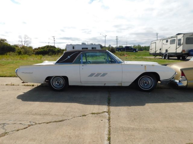 1963 Corinthian White Ford Thunderbird Coupe