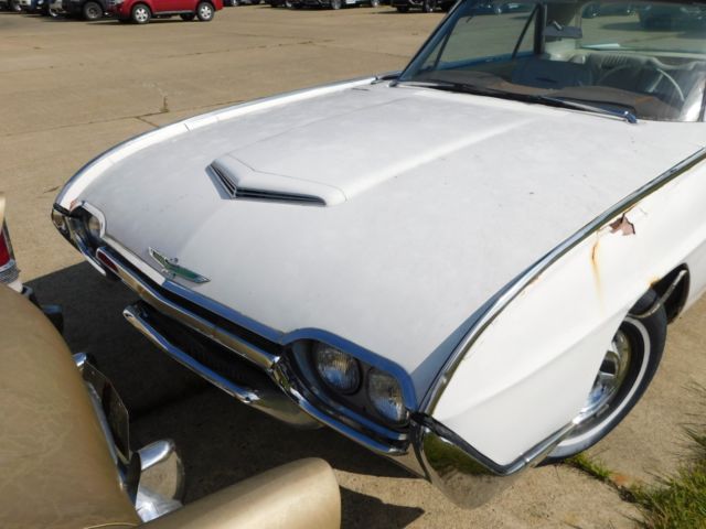 1963 Corinthian White Ford Thunderbird Coupe