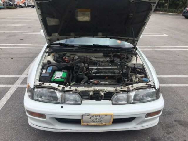 1992 White Acura Integra Hatchback