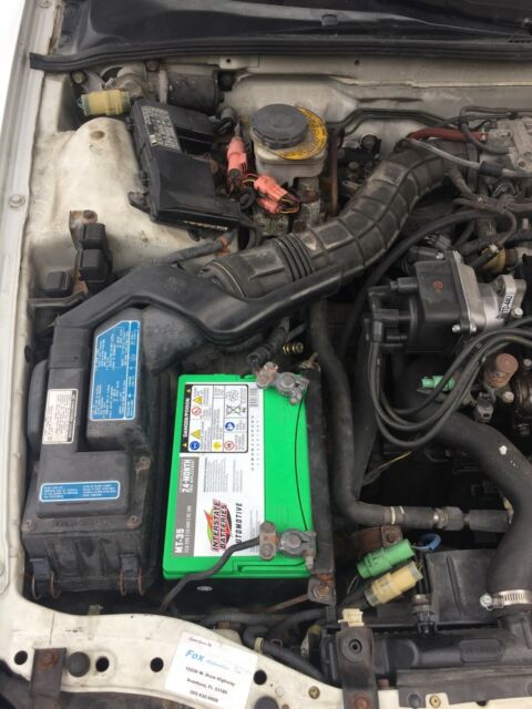 1992 White Acura Integra Hatchback