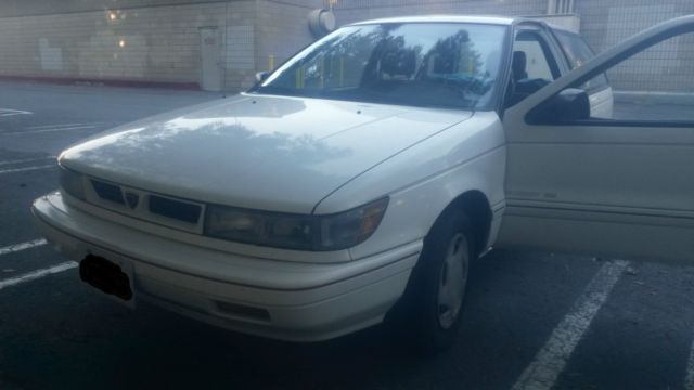 1992 White Ford Other Hatchback