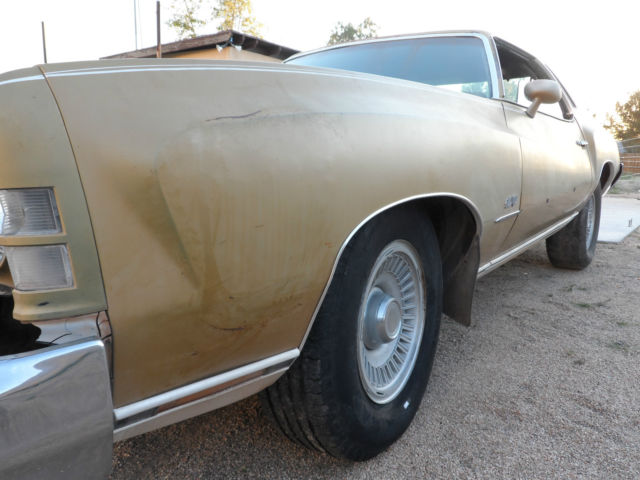 1973 Gold Chevrolet Monte Carlo