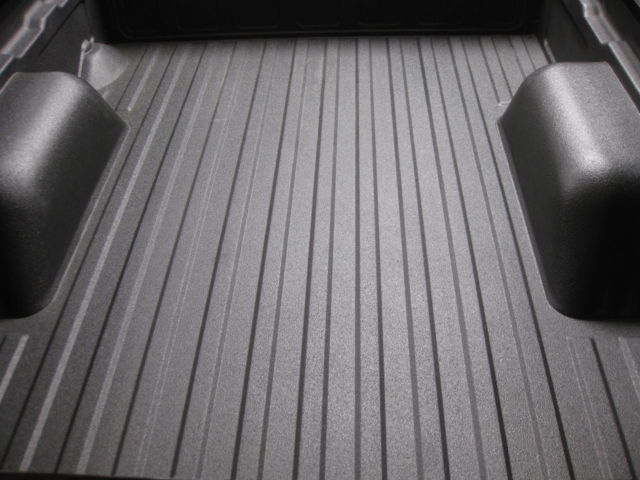 1994 Black Chevrolet S-10 pickup