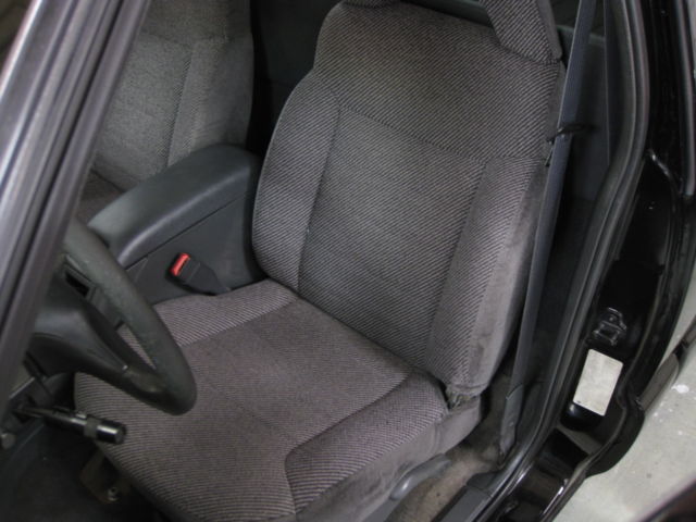 1994 Black Chevrolet S-10 pickup