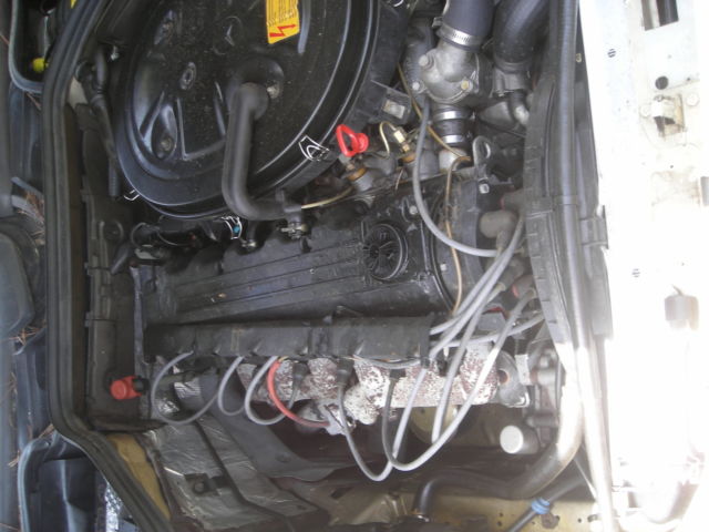 1991 Gold/Tan Mercedes-Benz E-Class sedan