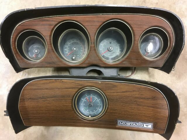 1970 Red Ford Mustang