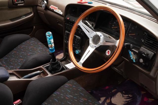 1991 White/Blue Toyota Cresta 1G-FE 15" SSR Formula Mesh Longnose Shaved Rear Show Car