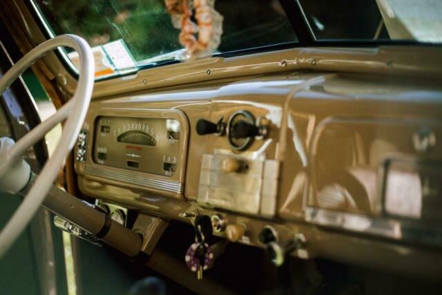 1938 Biege Chevrolet Master Coupe Coupe