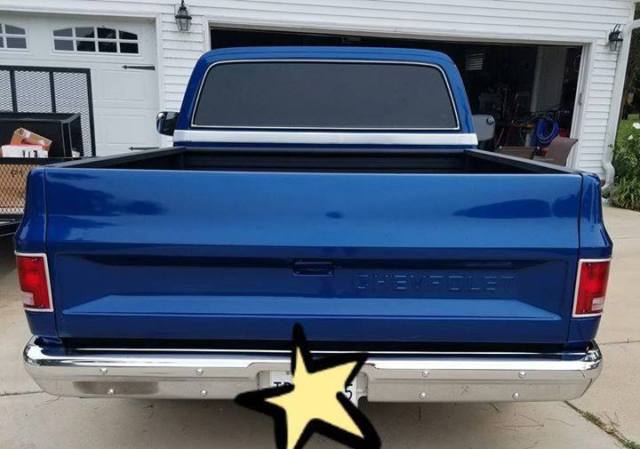 1985 Blue Chevrolet C-10 Standard Cab Pickup