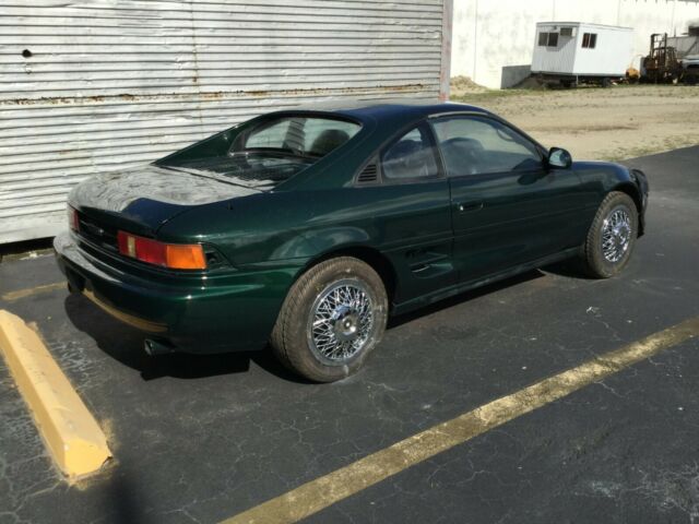 1991 Green Toyota 86 Coupe