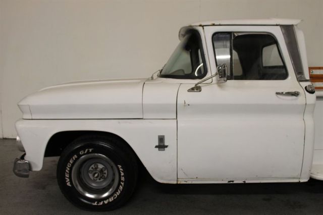 1963 White Chevrolet C10
