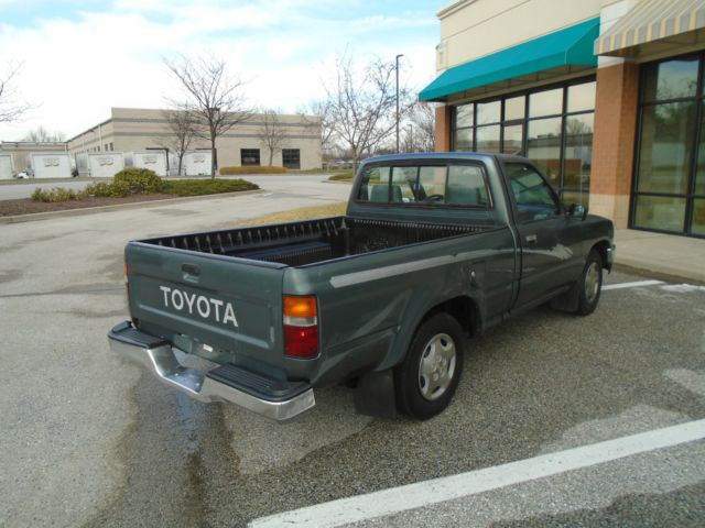 1993 GREEN Toyota Tacoma PICKUP TRUCK