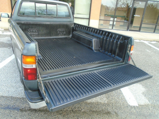 1993 GREEN Toyota Tacoma PICKUP TRUCK