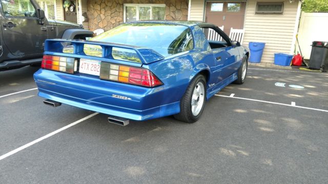 1991 Blue Chevrolet Camaro Coupe