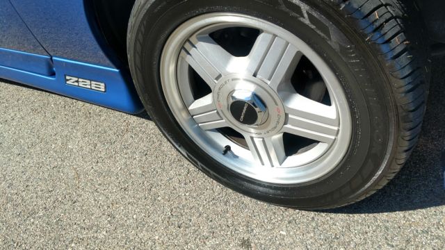 1991 Blue Chevrolet Camaro Coupe