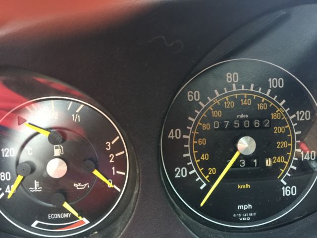 1989 White Chevrolet Corvette Coupe