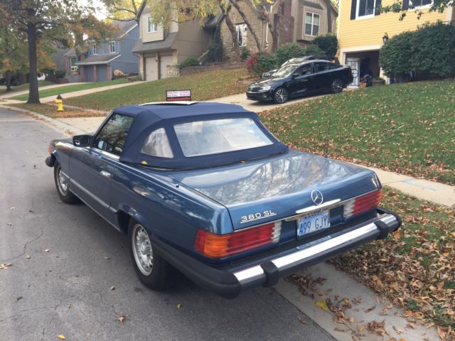 1989 White Chevrolet Corvette Coupe