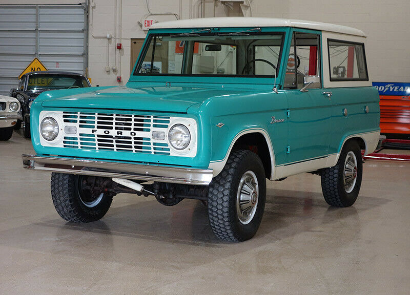1967 Aqua / White Ford Bronco Wagon