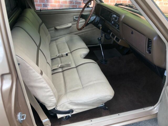 1985 Mitsubishi Mighty Max