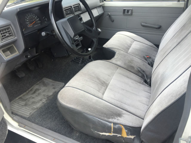 1985 White Toyota Other Standard Cab Pickup