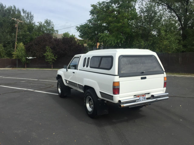 1985 White Toyota Other Standard Cab Pickup