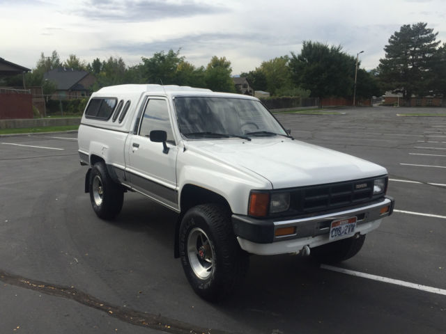 1985 White Toyota Other Standard Cab Pickup