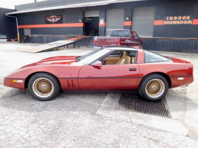 1987 Red Chevrolet Corvette Coupe