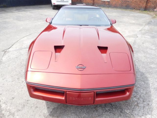 1987 Red Chevrolet Corvette Coupe