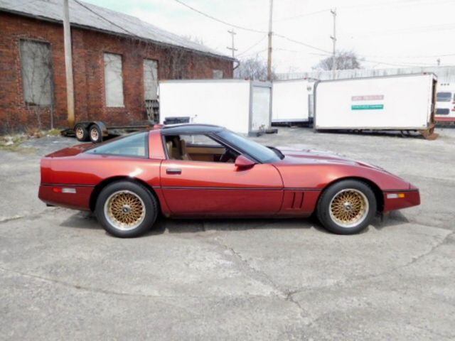 1987 Red Chevrolet Corvette Coupe