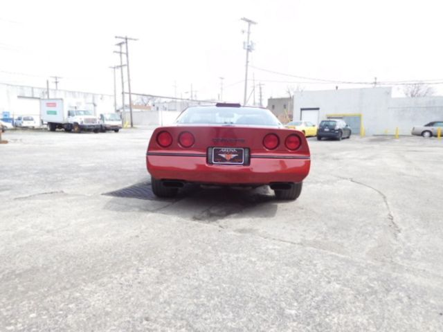 1987 Red Chevrolet Corvette Coupe