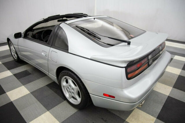 1990 Black Nissan 300ZX Coupe