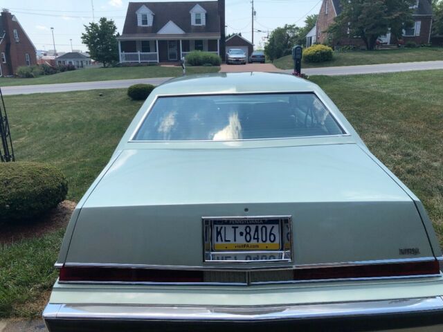 1981 Green Chrysler Imperial Coupe
