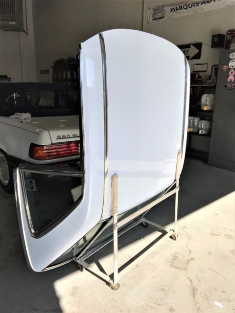 1989 White Mercedes-Benz SL-Class Convertible