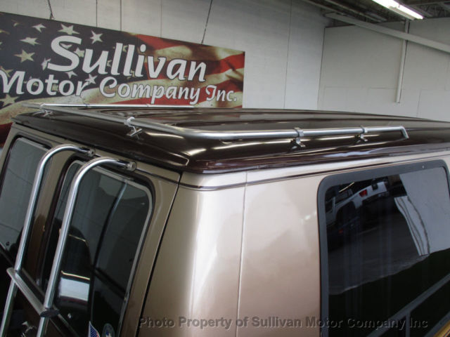 1986 Brown Ford E-Series Van
