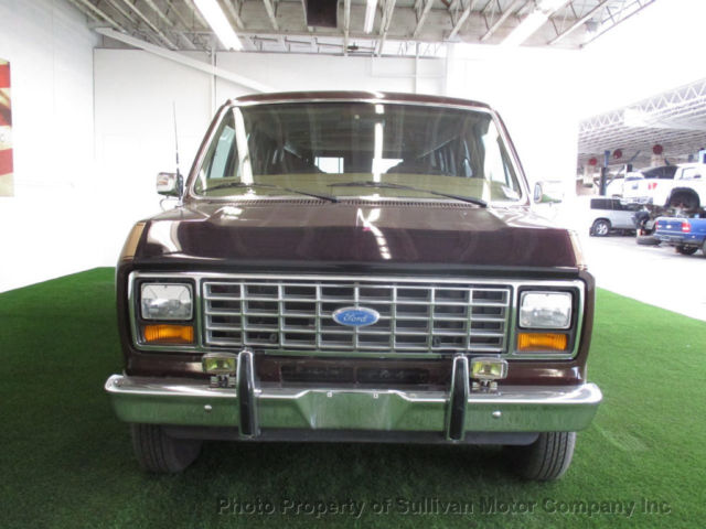 1986 Brown Ford E-Series Van