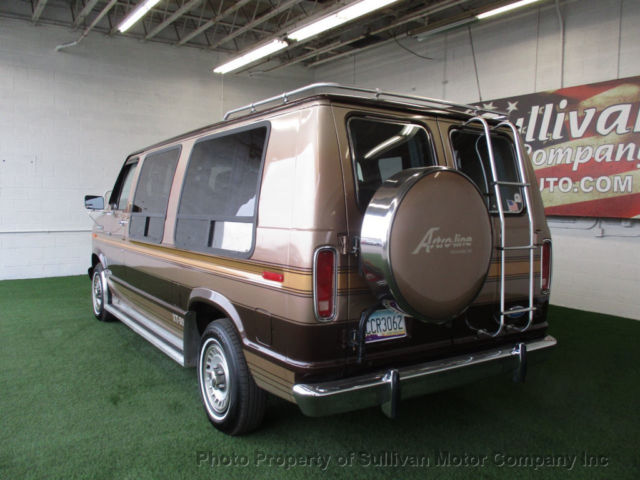 1986 Brown Ford E-Series Van