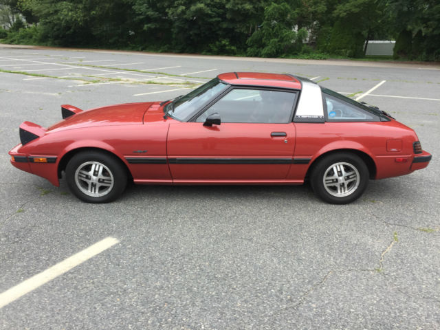 1983 Burgundy Mazda RX-7 Coupe